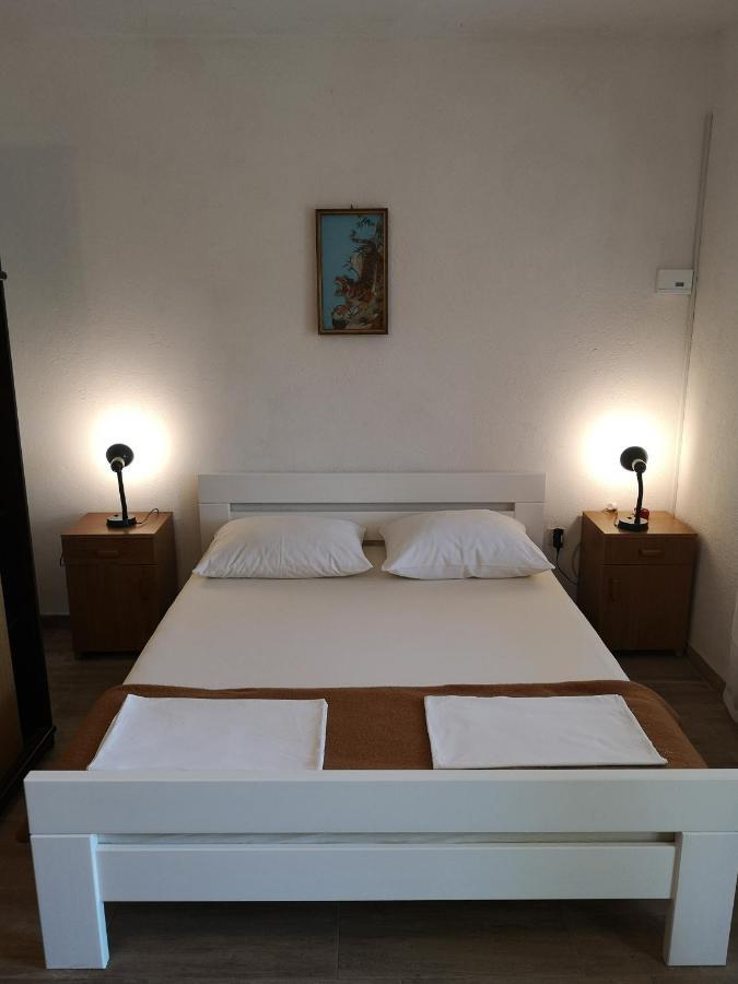Apartments Mint Povljana - 50M From Sandy Beach Экстерьер фото